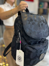 Cargar imagen en el visor de la galería, Morral Talla M Negro
