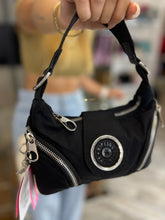 Cargar imagen en el visor de la galería, Bolso De Mano Negro
