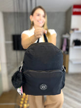 Cargar imagen en el visor de la galería, Morral Talla S Negro
